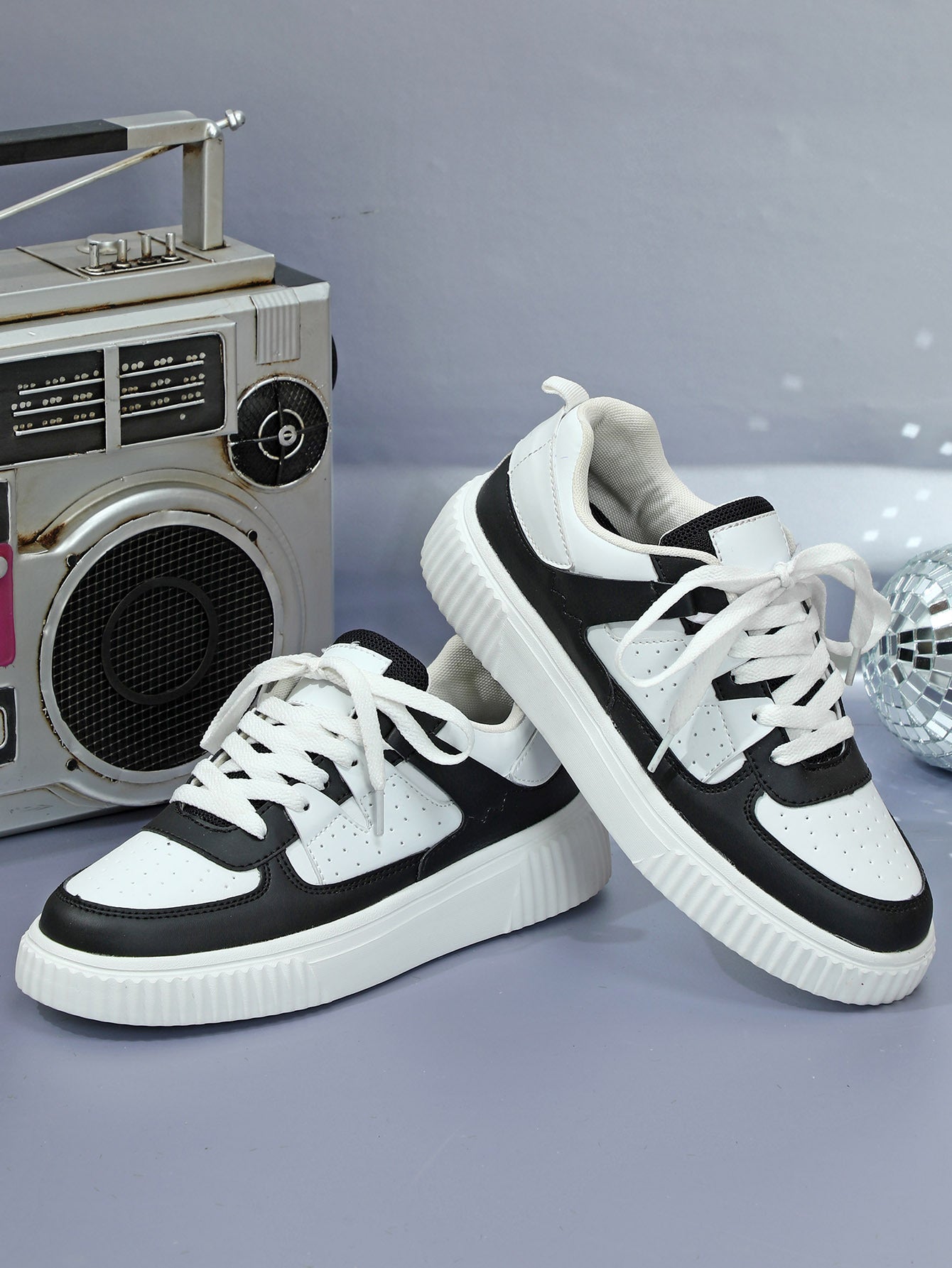 Couple style sneakers, breathable, comfortable, casual, sports single shoes