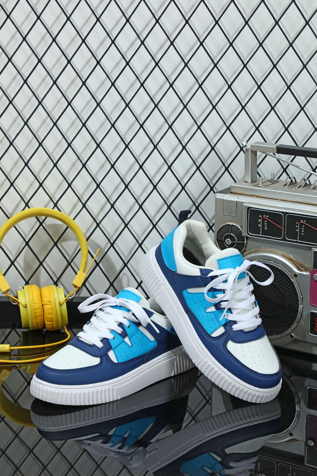 Couple style sneakers, breathable, comfortable, casual, sports single shoes